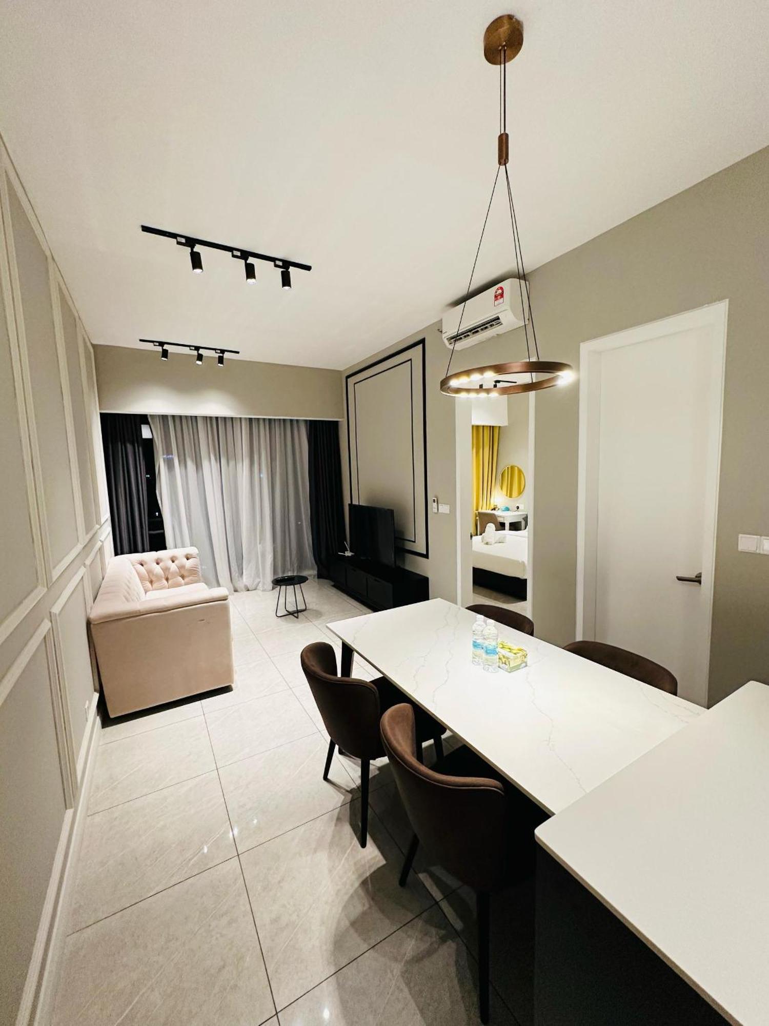 Lavender Residential At Axon Bukit Bintang By Taheeens * Kuala Lumpur