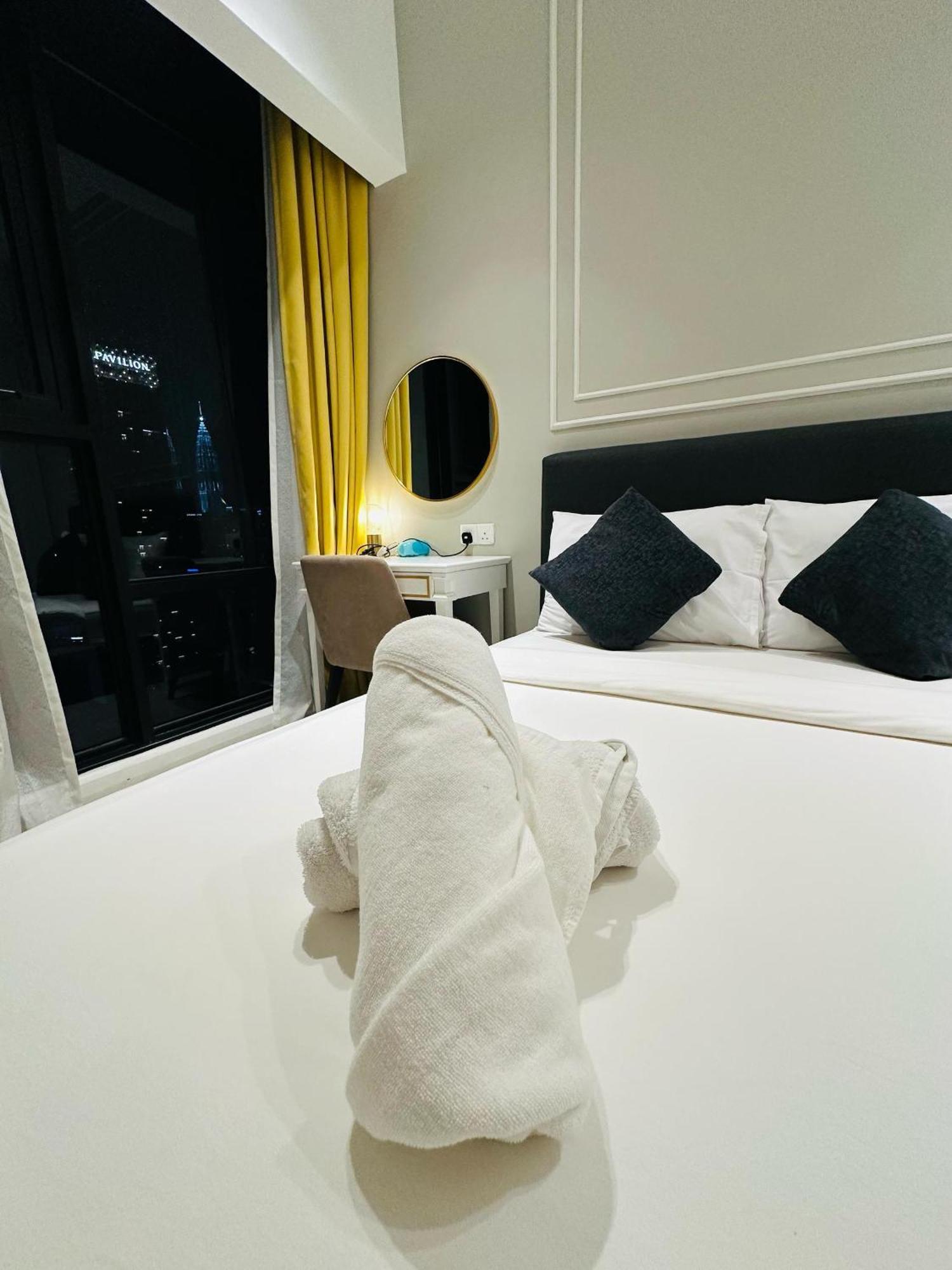 Lavender Residential At Axon Bukit Bintang By Taheeens * Kuala Lumpur
