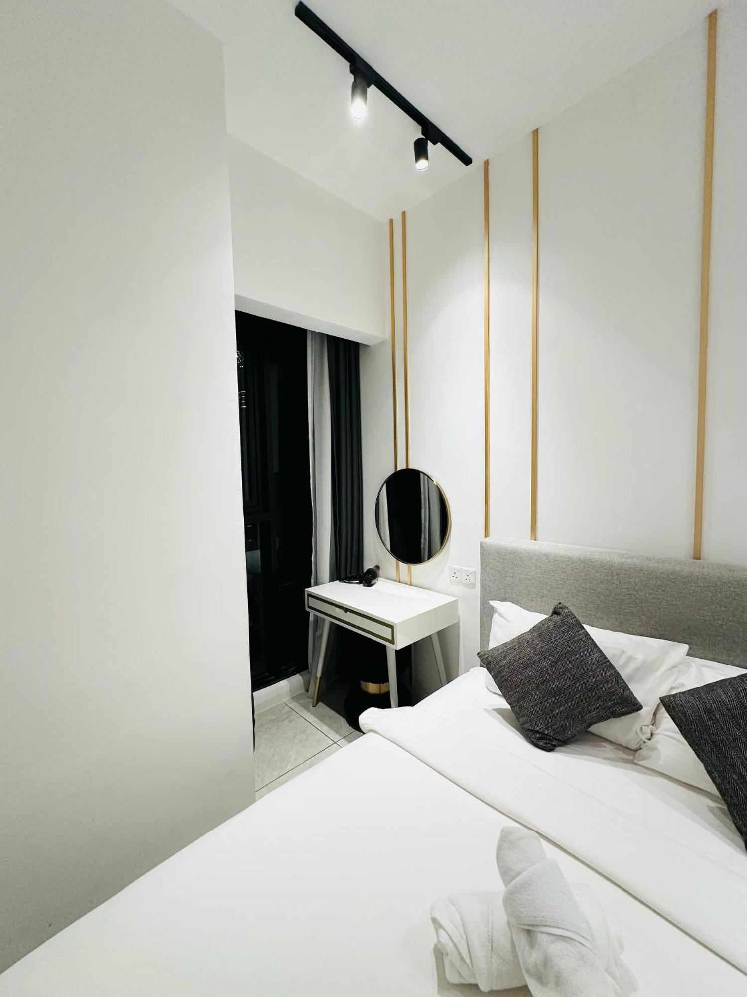 Lavender Residential At Axon Bukit Bintang By Taheeens * Kuala Lumpur
